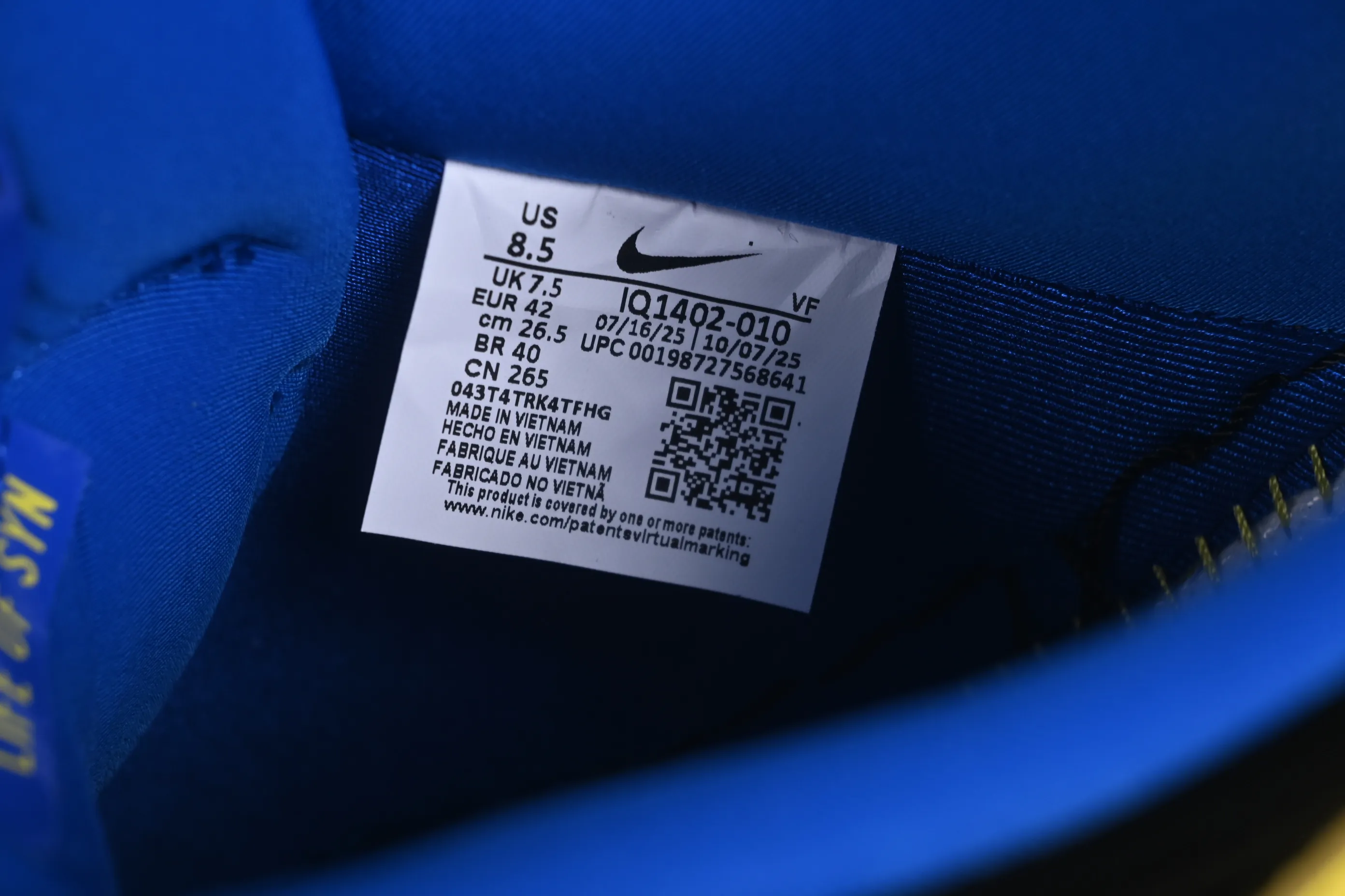 All categories Nk Air Force 1 Air Force series Nk Air Force 1 Low Air Force low-top C version Central Cee x Nike Air Force 1 Low "Racer Blue" black, yellow and blue patent leather Air Force 1 low-top casual sneakers IQ1402-010